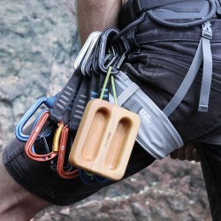 easyclimb mini – mobilna chwytotablica do treningu palców